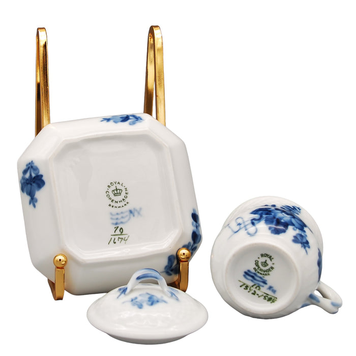 Royal Copenhagen Blue Flower Cup Design 1542, vintage Cup & Soucer Royal Copenhagen